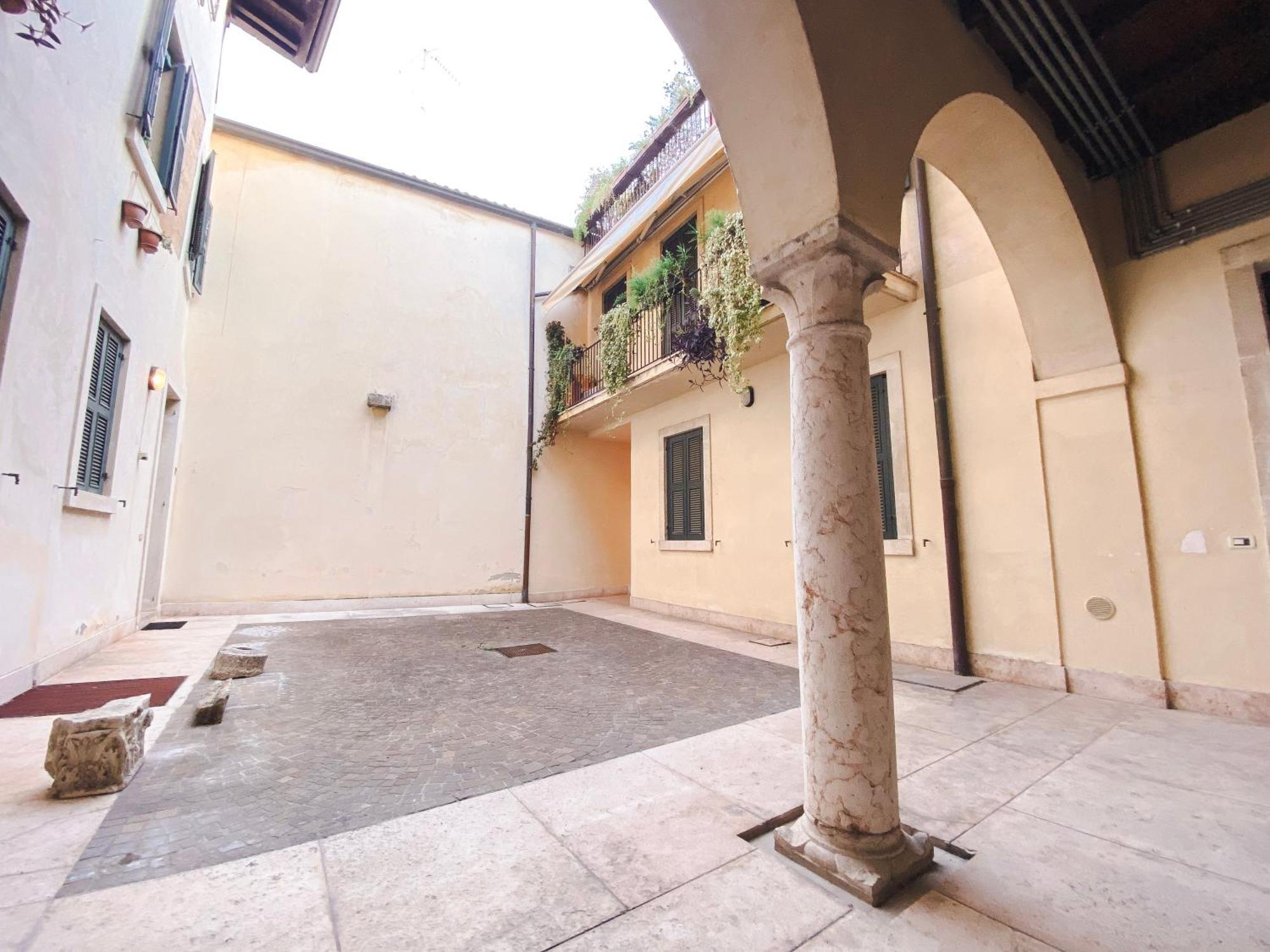 Santacecilia Apartment Verona Exterior foto