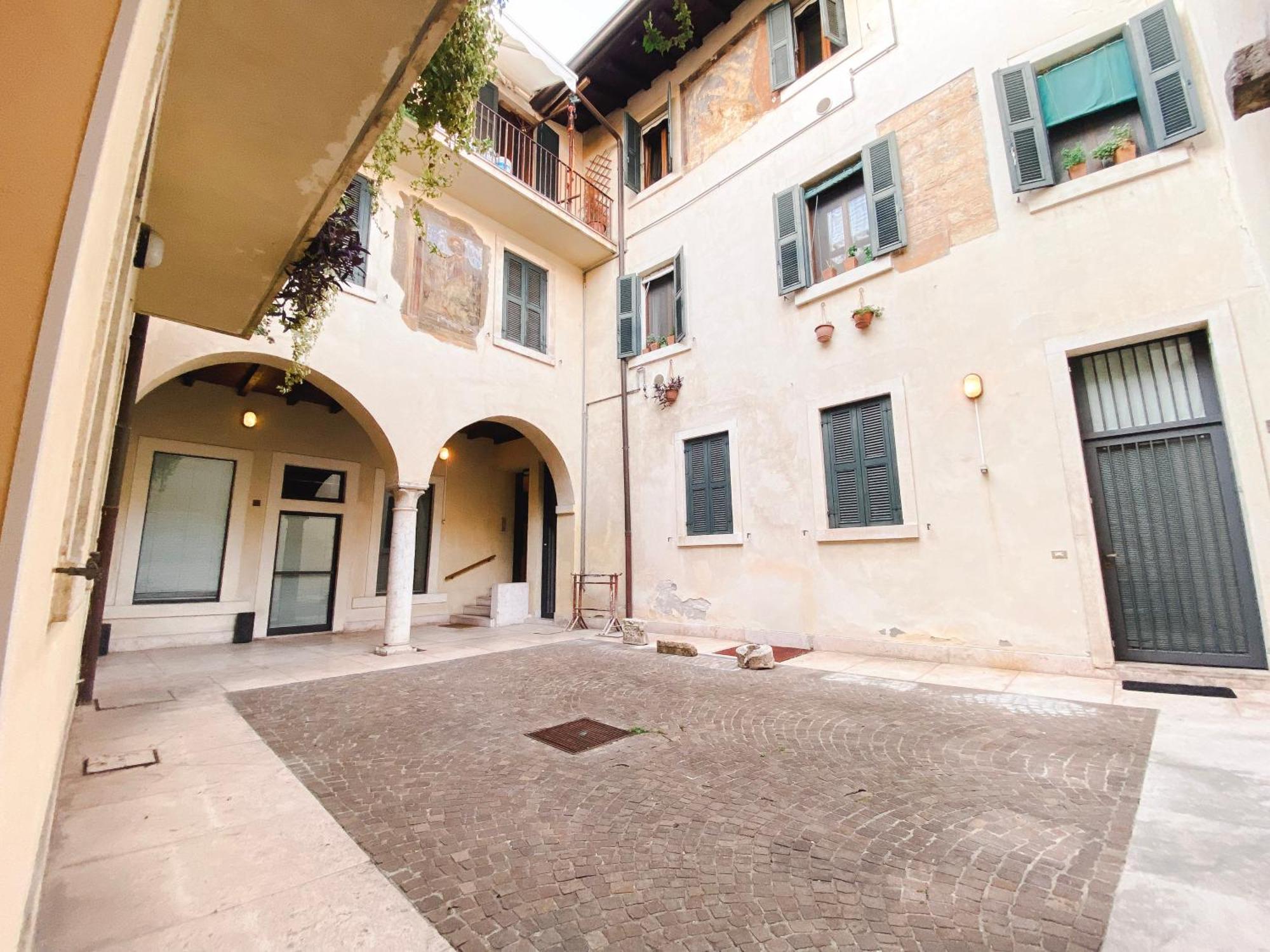 Santacecilia Apartment Verona Exterior foto